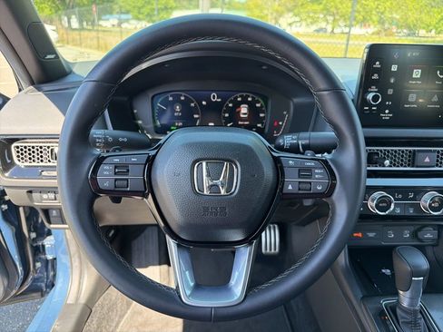 Certified 2025 Honda Civic Sport image 15
