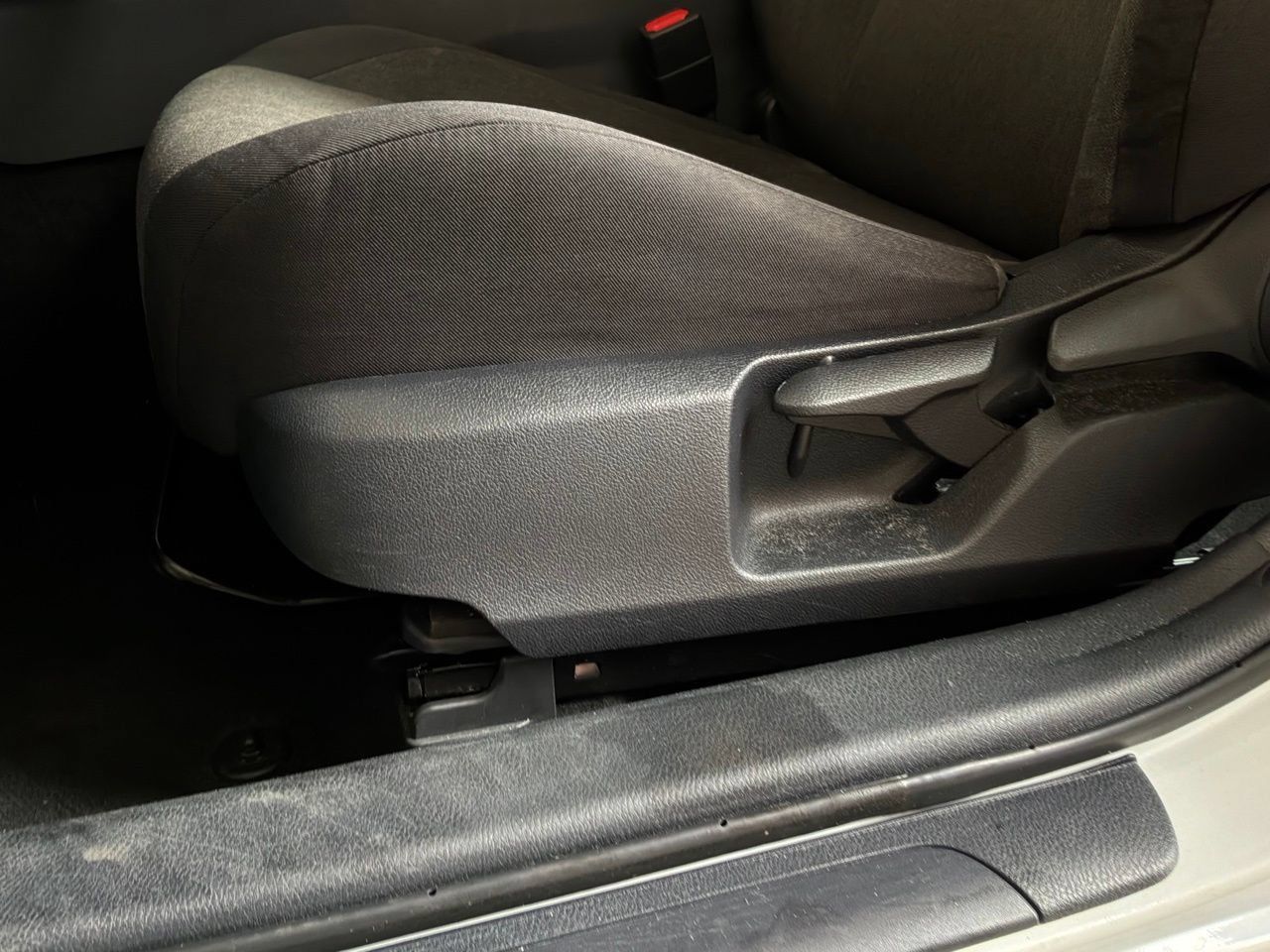 Used 2025 Toyota Camry LE FWD image 11