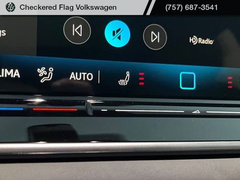 New 2026 Volkswagen Tiguan SE R-Line image 40