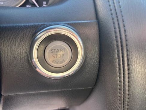 Used 2012 INFINITI QX56 4WD w/ Deluxe Touring Pkg image 22