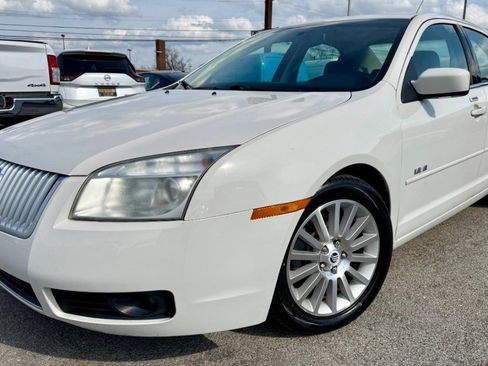 Used 2008 Mercury Milan Premier image 2