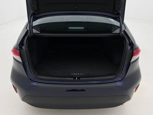 Used 2026 Toyota Corolla LE w/ Carpet Mat Package (TMS) image 22