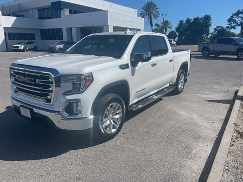 Used 2019 GMC Sierra 1500 SLT w/ SLT Premium Package AWD/4WD image 2