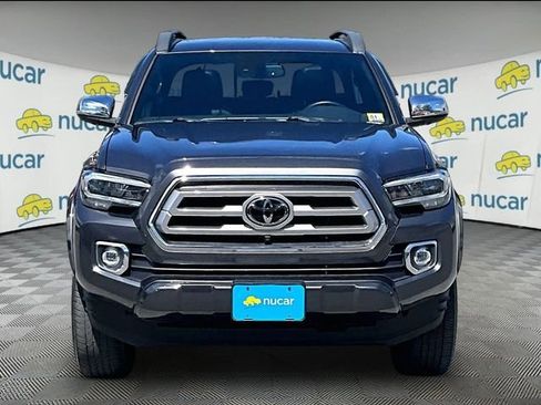 Used 2022 Toyota Tacoma Limited AWD/4WD image 3