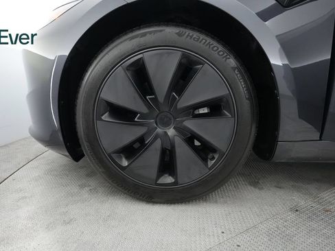 Used 2025 Tesla Model 3 Long Range RWD image 19