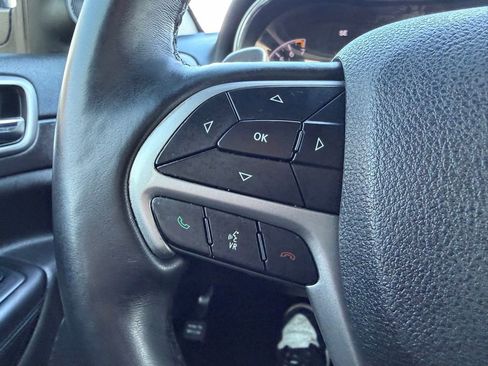 Used 2017 Jeep Grand Cherokee Altitude AWD/4WD image 35