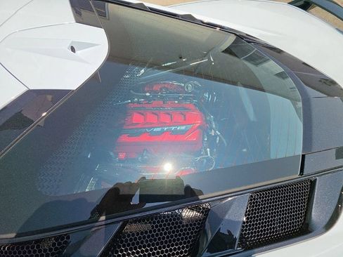 Used 2024 Chevrolet Corvette Stingray Preferred Cpe w/ Z51 Performance Package RWD image 28