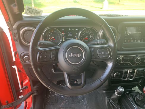 Used 2020 Jeep Gladiator Sport w/ Quick Order Package 23S AWD/4WD image 18