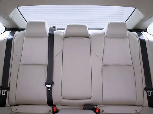 Used 2019 Honda Accord LX image 15