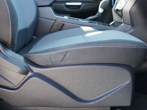 Used 2017 Ford Escape SE w/ Equipment Group 201A FWD image 27