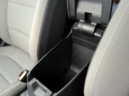 Used 2020 Ford Escape SE FWD image 44