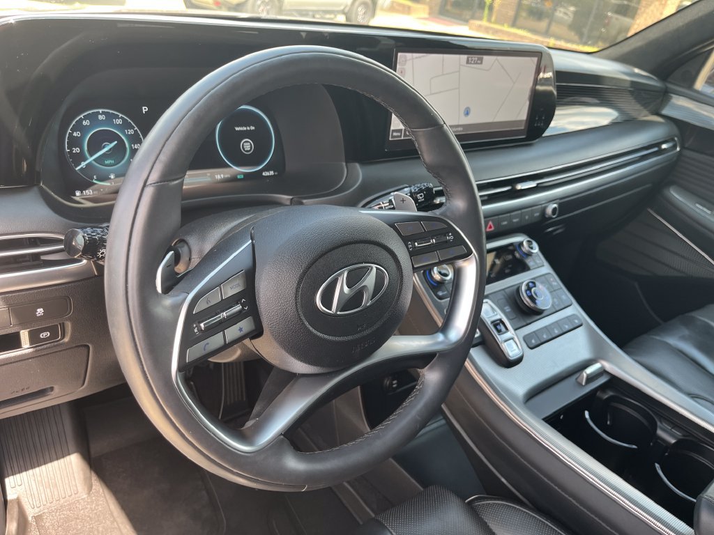 Used 2025 Hyundai Palisade Calligraphy AWD/4WD image 14