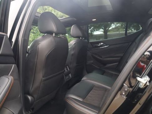 Used 2019 Nissan Maxima SR w/ Premium Package FWD image 23