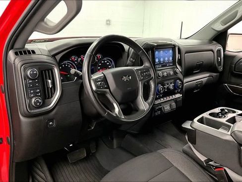 Used 2021 Chevrolet Silverado 1500 RST AWD/4WD image 17