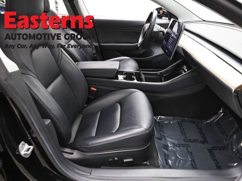 Used 2018 Tesla Model 3 Long Range image 18