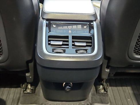 Used 2019 Volvo XC90 T6 Inscription w/ Luxury Package AWD/4WD image 24