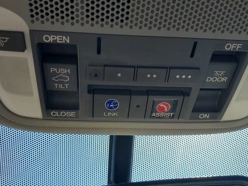 Used 2018 Acura RDX w/ Technology Package image 32