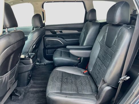 Used 2021 Kia Telluride SX w/ SX Prestige Package AWD/4WD image 26