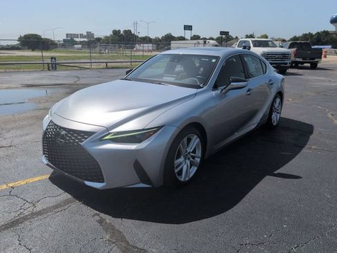 Used 2023 Lexus IS 300 w/ Comfort Package RWD image 3