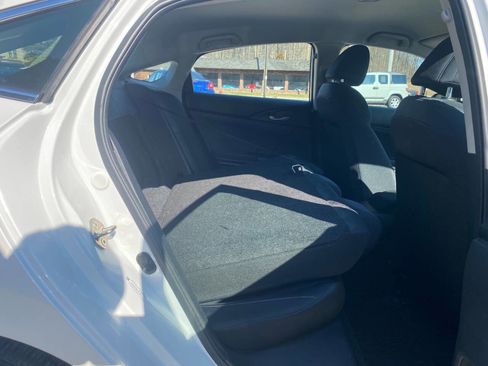 Used 2019 Honda Insight LX image 33