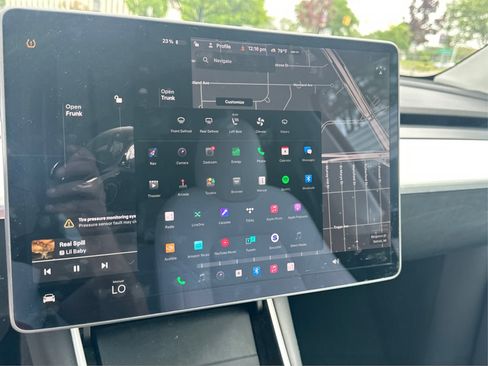 Used 2020 Tesla Model Y Performance image 38