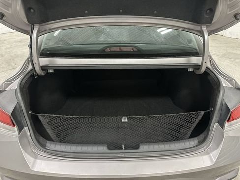 Used 2021 Hyundai Elantra SEL w/ Convenience Package FWD image 16
