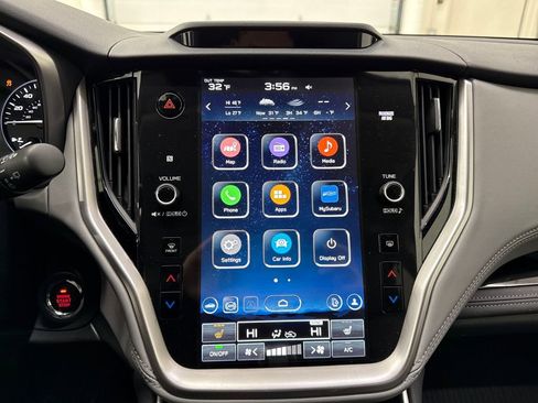 Certified 2025 Subaru Outback Limited image 18