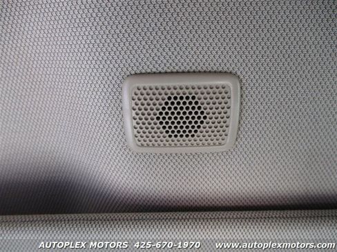 Used 2019 GMC Yukon XL SLT image 39