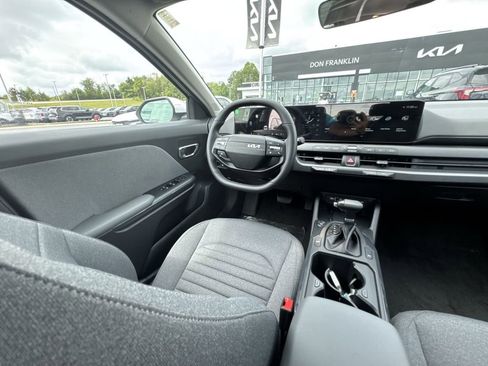 New 2025 Kia K4 EX image 15