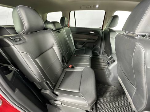 Used 2022 Volkswagen Atlas SEL R-Line image 29