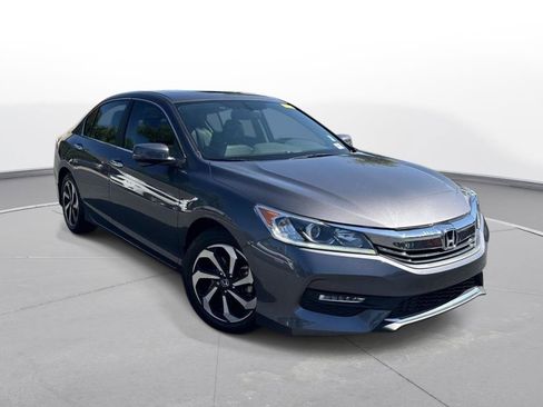 Used 2017 Honda Accord EX-L image 4