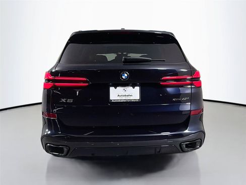 New 2026 BMW X5 xDrive40i w/ M Sport Package AWD/4WD image 6