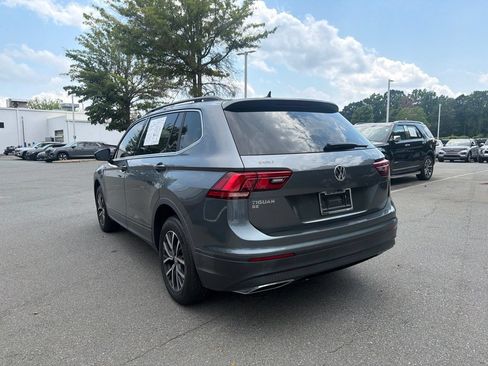 Used 2019 Volkswagen Tiguan SEL R-Line FWD image 3