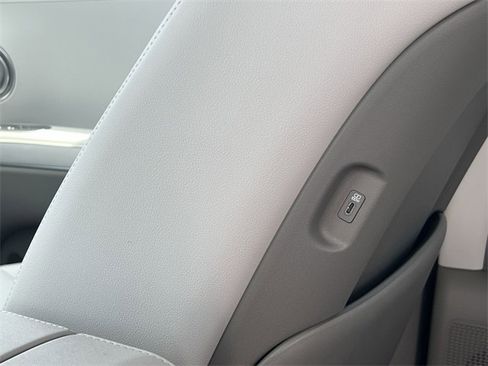 New 2026 Hyundai Palisade Limited image 32