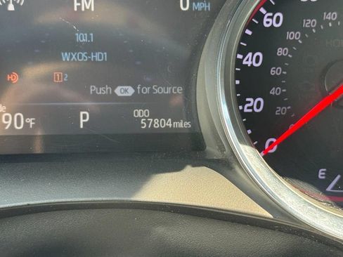 Used 2020 Toyota Camry XSE FWD image 28