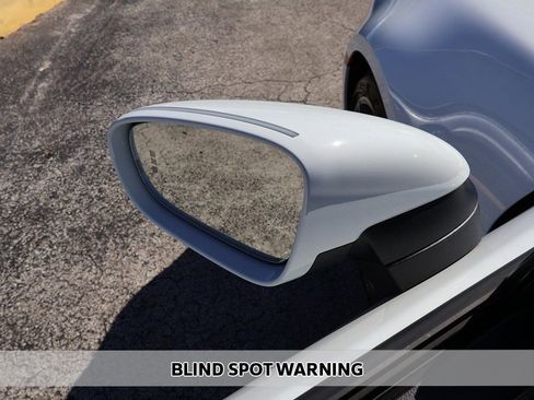 Used 2023 Porsche 911 Carrera w/ Premium Package image 6