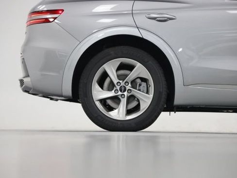 New 2026 Genesis GV70 2.5T Select AWD/4WD image 17