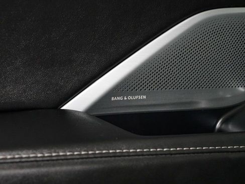 Used 2025 Acura MDX w/ Technology Package image 8