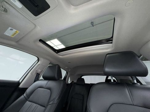 Certified 2026 Honda HR-V EX-L image 23