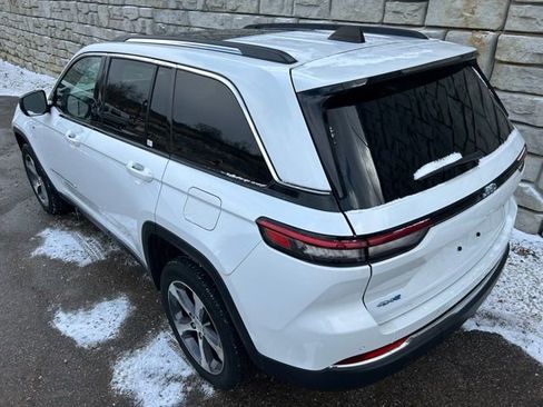 Certified 2023 Jeep Grand Cherokee 4WD 4xe image 4