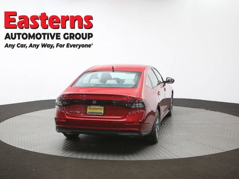 Used 2023 Honda Accord EX image 38