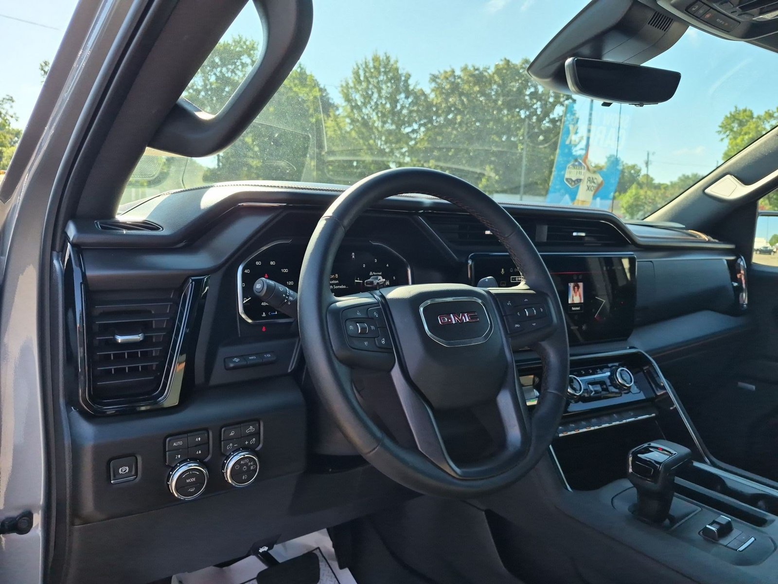Certified 2026 GMC Sierra 1500 AT4 w/ AT4 Premium Package AWD/4WD image 10