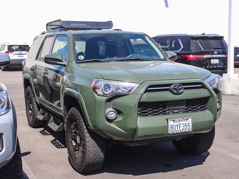 Used 2021 Toyota 4Runner Trail Special Edition image 3
