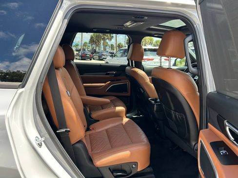 Used 2024 Kia Telluride EX X-Line AWD/4WD image 47
