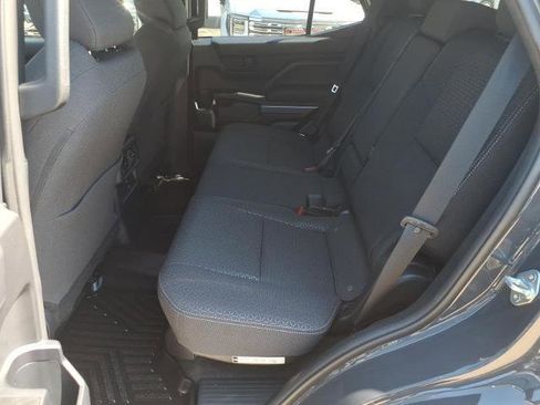 Used 2025 Toyota 4Runner SR5 image 21