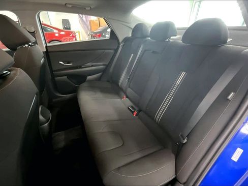 Used 2024 Hyundai Elantra SEL w/ Convenience Package image 26