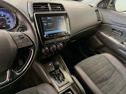 Used 2025 Mitsubishi Outlander Sport SE image 25