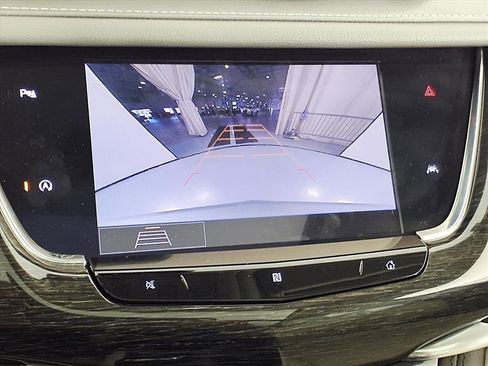 Used 2020 Cadillac XT6 Premium Luxury image 4