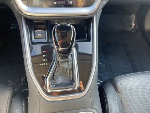 Certified 2023 Subaru Outback Limited XT image 17