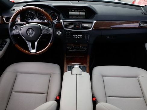 Used 2013 Mercedes-Benz E 350 4MATIC Wagon image 26